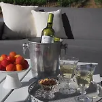 Bed & Breakfast Maison Des Quatre Saisons 4*