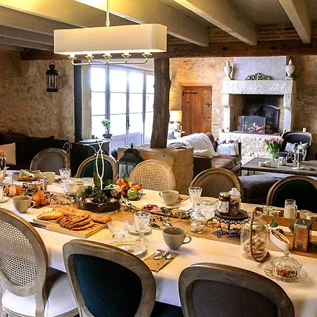 Maison Des Quatre Saisons Alojamento de Acomodação e Pequeno-almoço