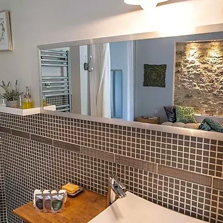 Maison Des Quatre Saisons Les Esseintes