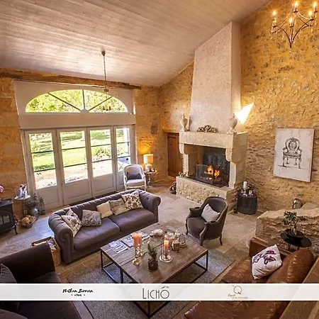 Maison Des Quatre Saisons 4*