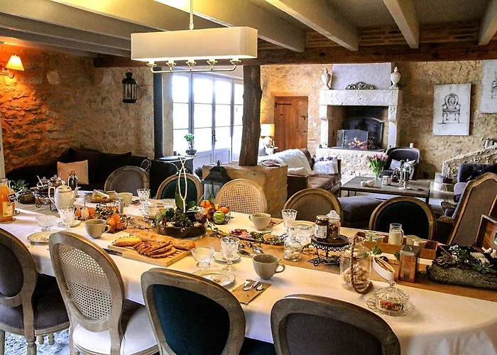 Maison Des Quatre Saisons فندق مبيت وإفطار