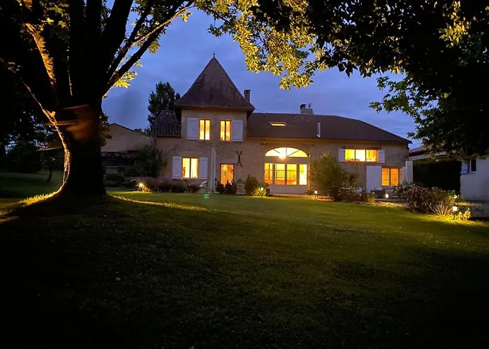 住宿加早餐酒店 Maison Des Quatre Saisons 4*