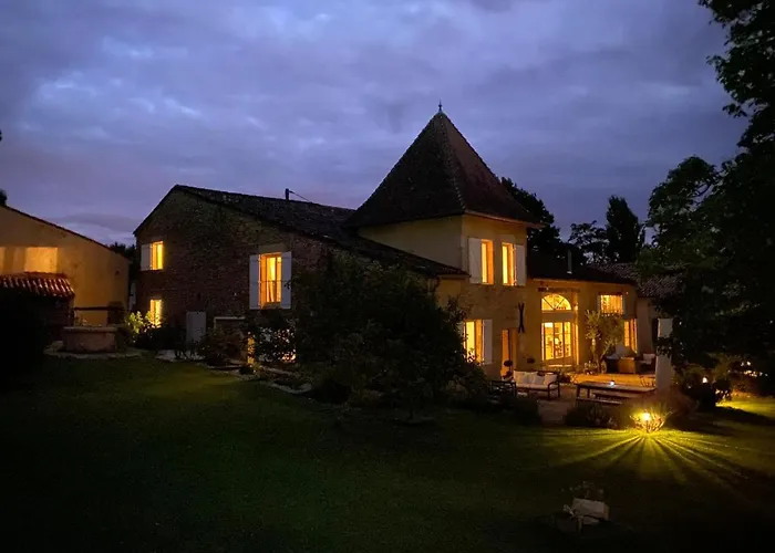 Maison Des Quatre Saisons Les Esseintes